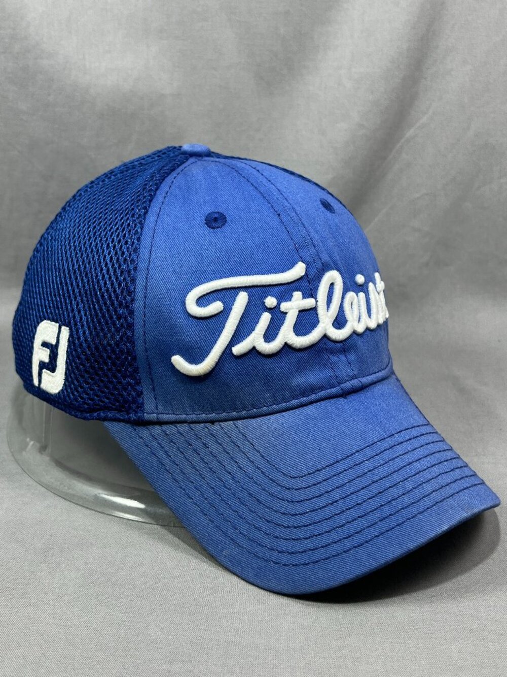 Titleist FJ Footjoy New Era Hat Pro V1 Golf Blue Soft Mesh S-M Stretch Flex Cap